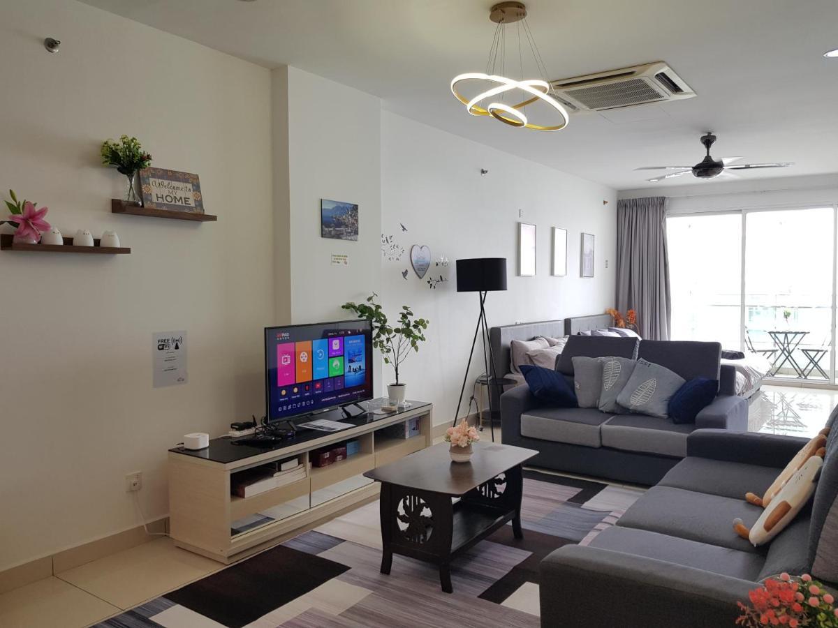 Mansion One Suite By Staycation Homestay จอร์จทาวน์ ภายนอก รูปภาพ