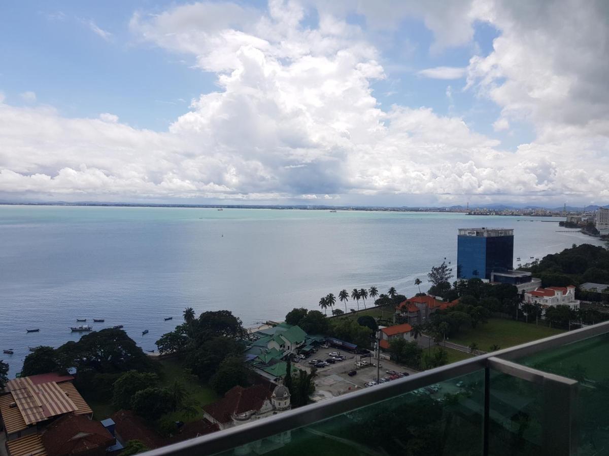Mansion One Suite By Staycation Homestay จอร์จทาวน์ ภายนอก รูปภาพ
