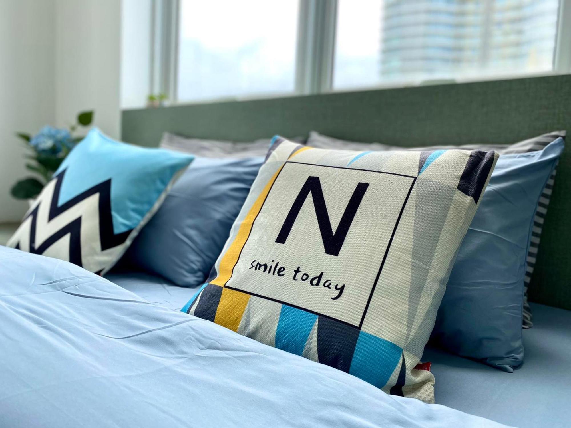 Mansion One Suite By Staycation Homestay จอร์จทาวน์ ภายนอก รูปภาพ